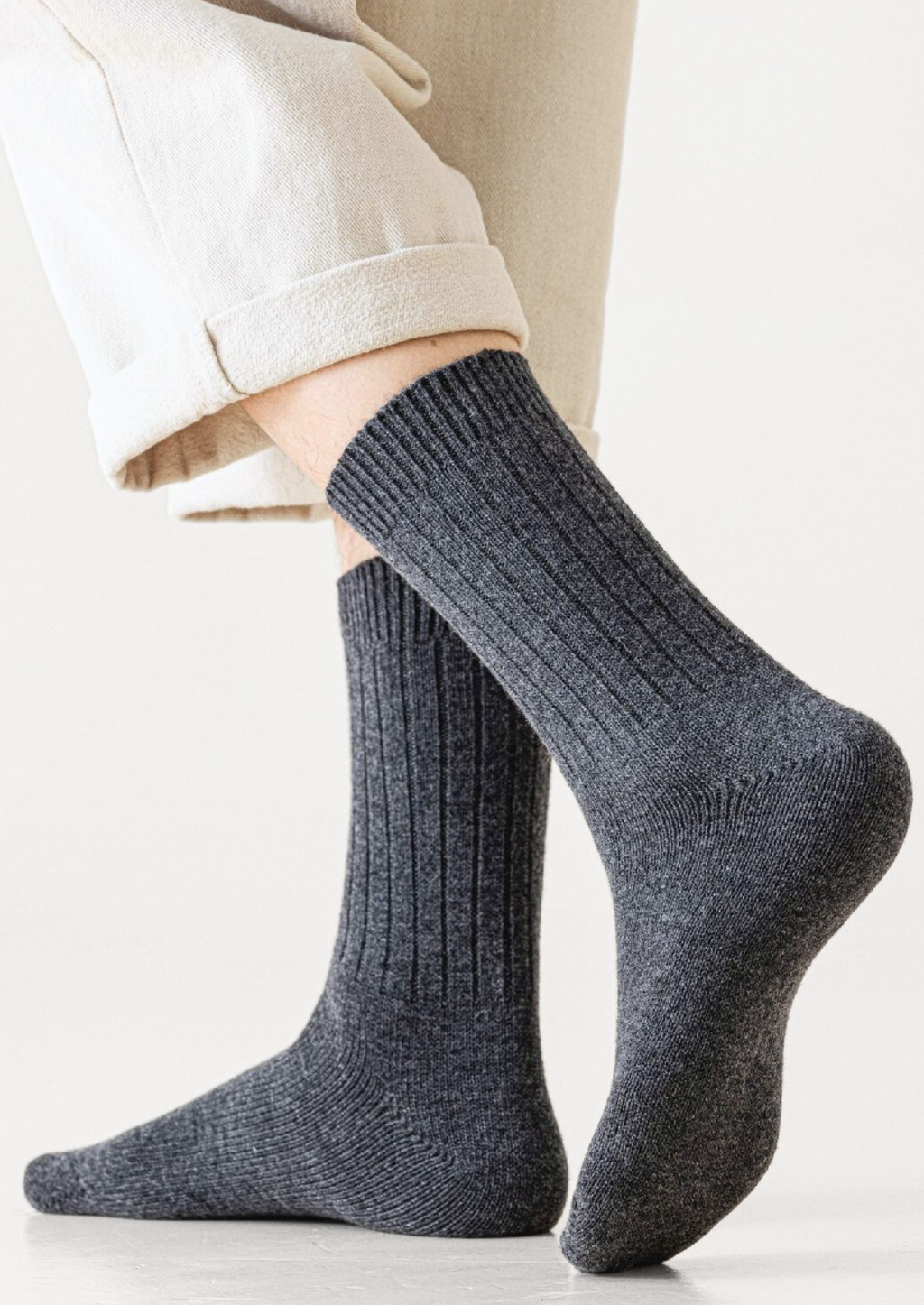 Black Ultra-Soft Ribbed Merino Wool Socks